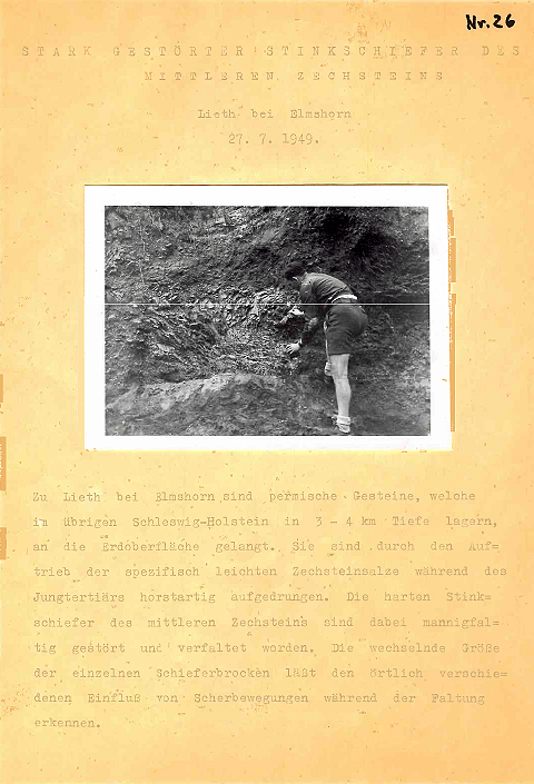 Das historische Blatt aus dem Lackfilmkatalog zeigt die Anfertigung eines Lackfilms und versammelt Informationen über das abgenommene Gestein